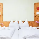 Szálloda Lacus Am 4*