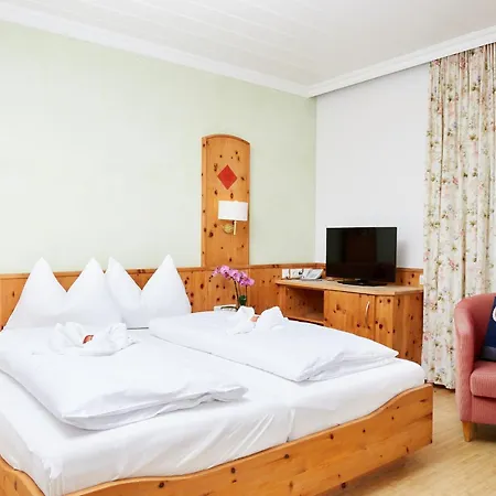 Lacus Am Hotell
